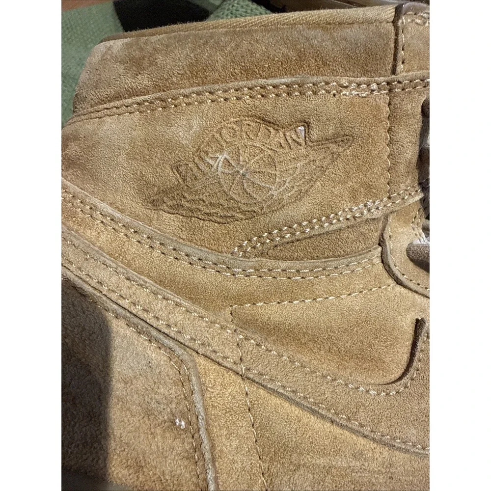 Air Jordan 1 Retro High OG Wheat 2017 555088-710 Mens Size 10 Suede Gum